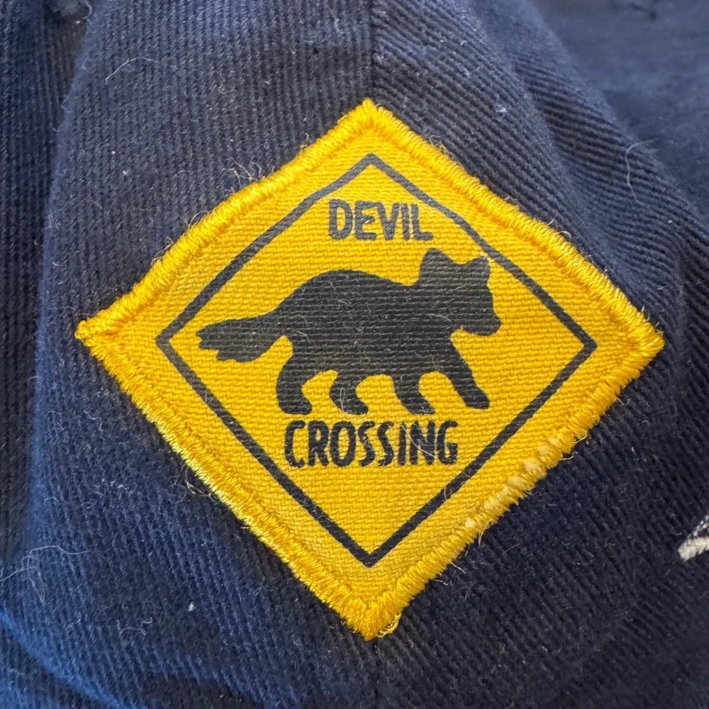 Caps For Kids Tasmanian Devil Crossing Navy Blue Souvenir Baseball Hat NWT